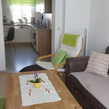Kleine Gemuetliche Wohnung In Érfurt Exterior foto